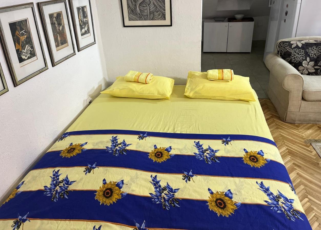 Srba Apartman Belgrád Kültér fotó